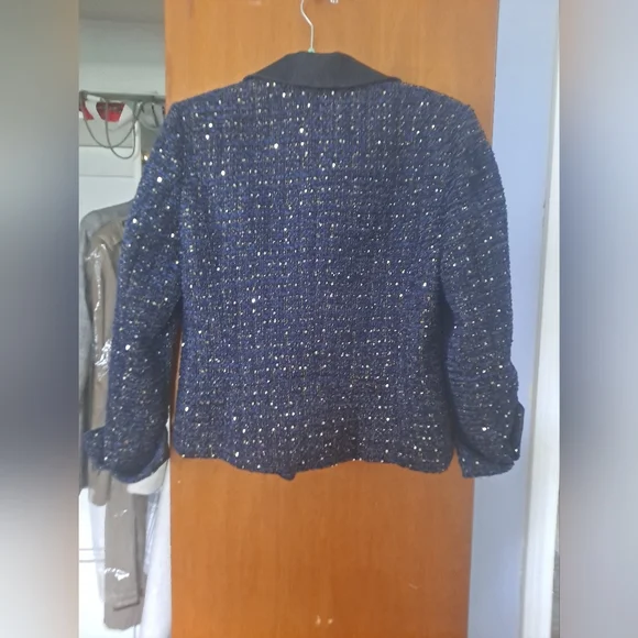 White House Black Market brand new jacket/dress combo - Picture 4 of 12